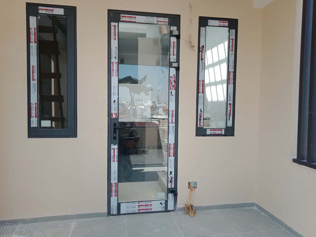 cửa nhôm Xingfa Quảng Đông